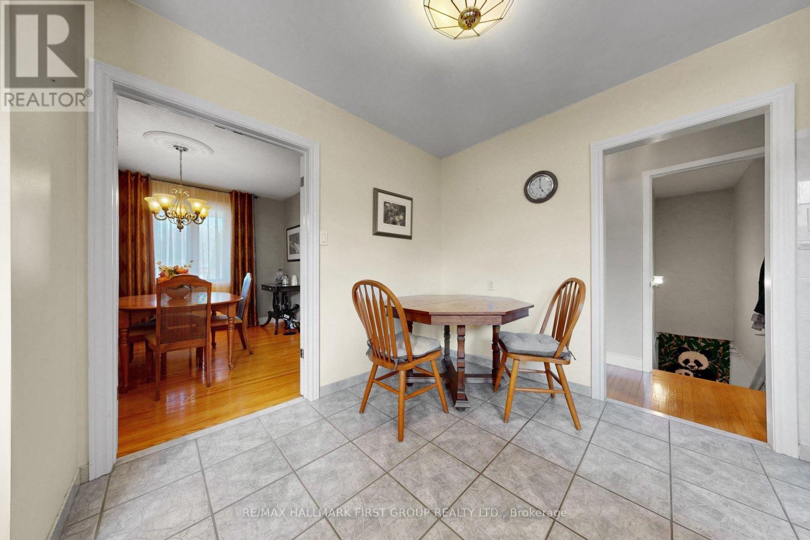 869 Vicki Drive, Pickering, Ontario  L1W 2J6 - Photo 17 - E12964344