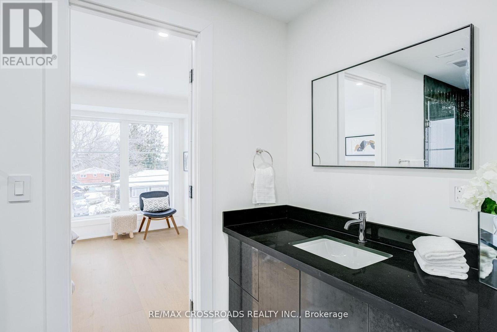 642 Annland Street, Pickering, Ontario  L1W 1B1 - Photo 32 - E12964416