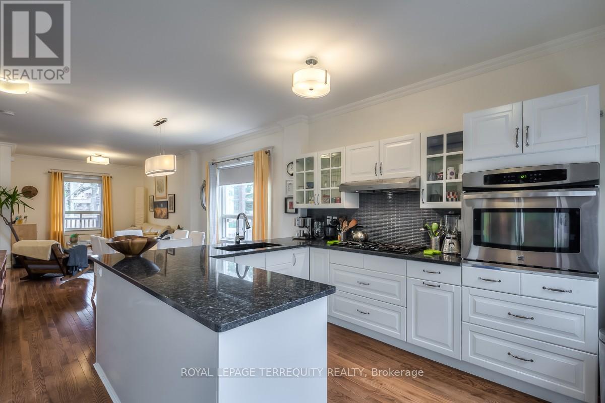 53 Muriel Avenue, Toronto, Ontario  M4J 2X8 - Photo 20 - E12964430