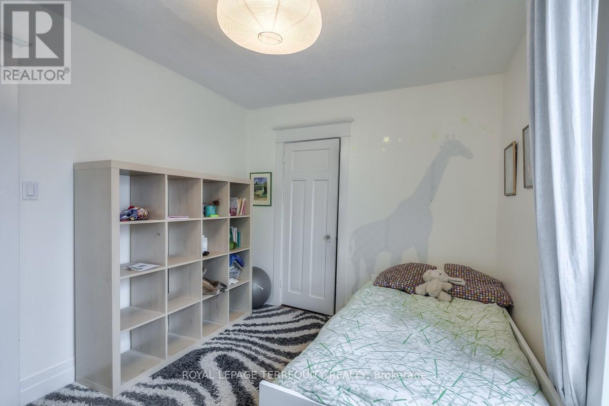 53 Muriel Avenue, Toronto, Ontario  M4J 2X8 - Photo 35 - E12964430