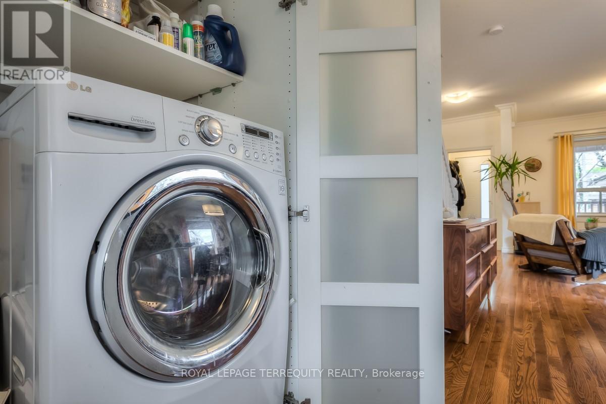 53 Muriel Avenue, Toronto, Ontario  M4J 2X8 - Photo 43 - E12964430