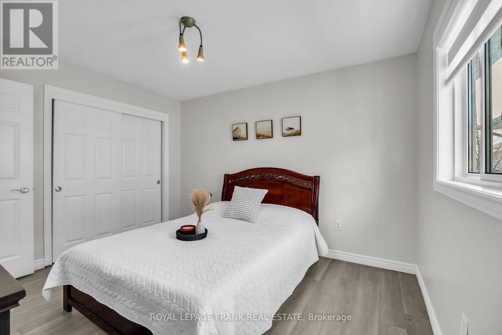 375 St Lawrence Drive, Welland, Ontario L3C 7H7 - Photo 14 - X12963270