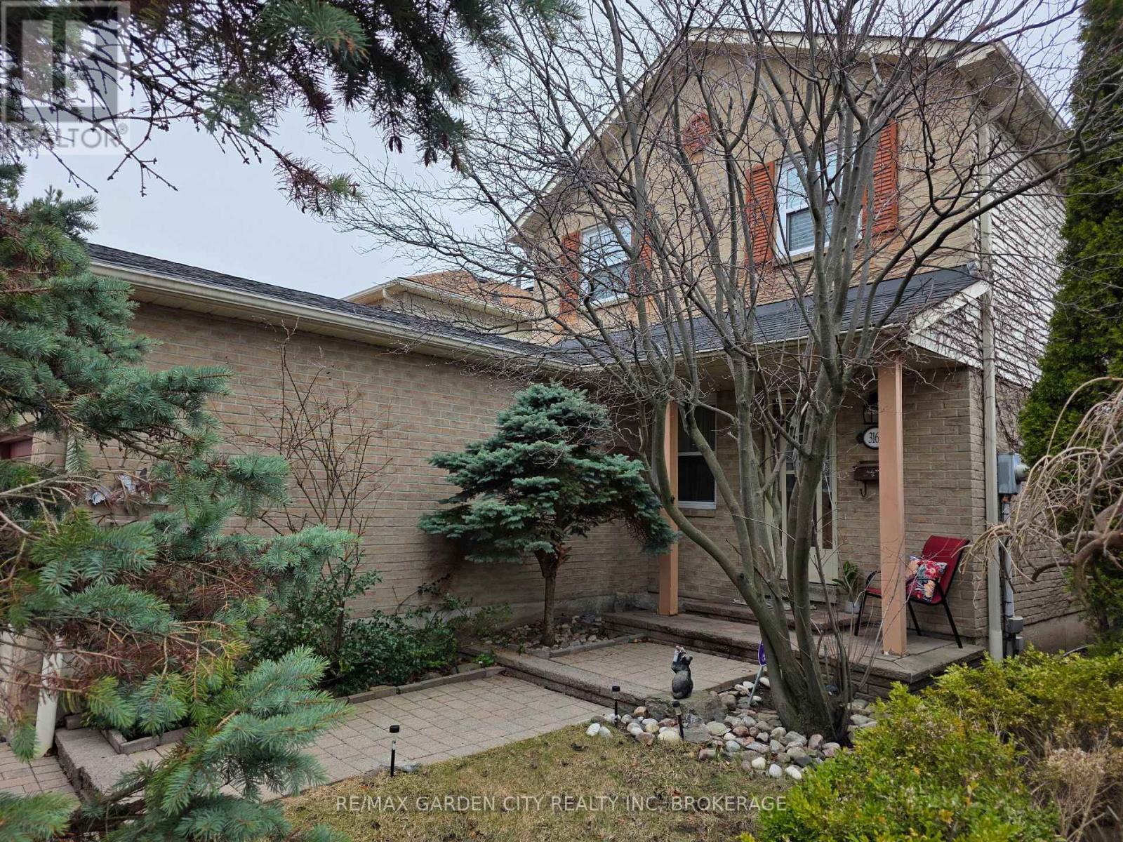 3169 Bartholomew Crescent, Mississauga, Ontario  L5N 3K9 - Photo 3 - W12776514