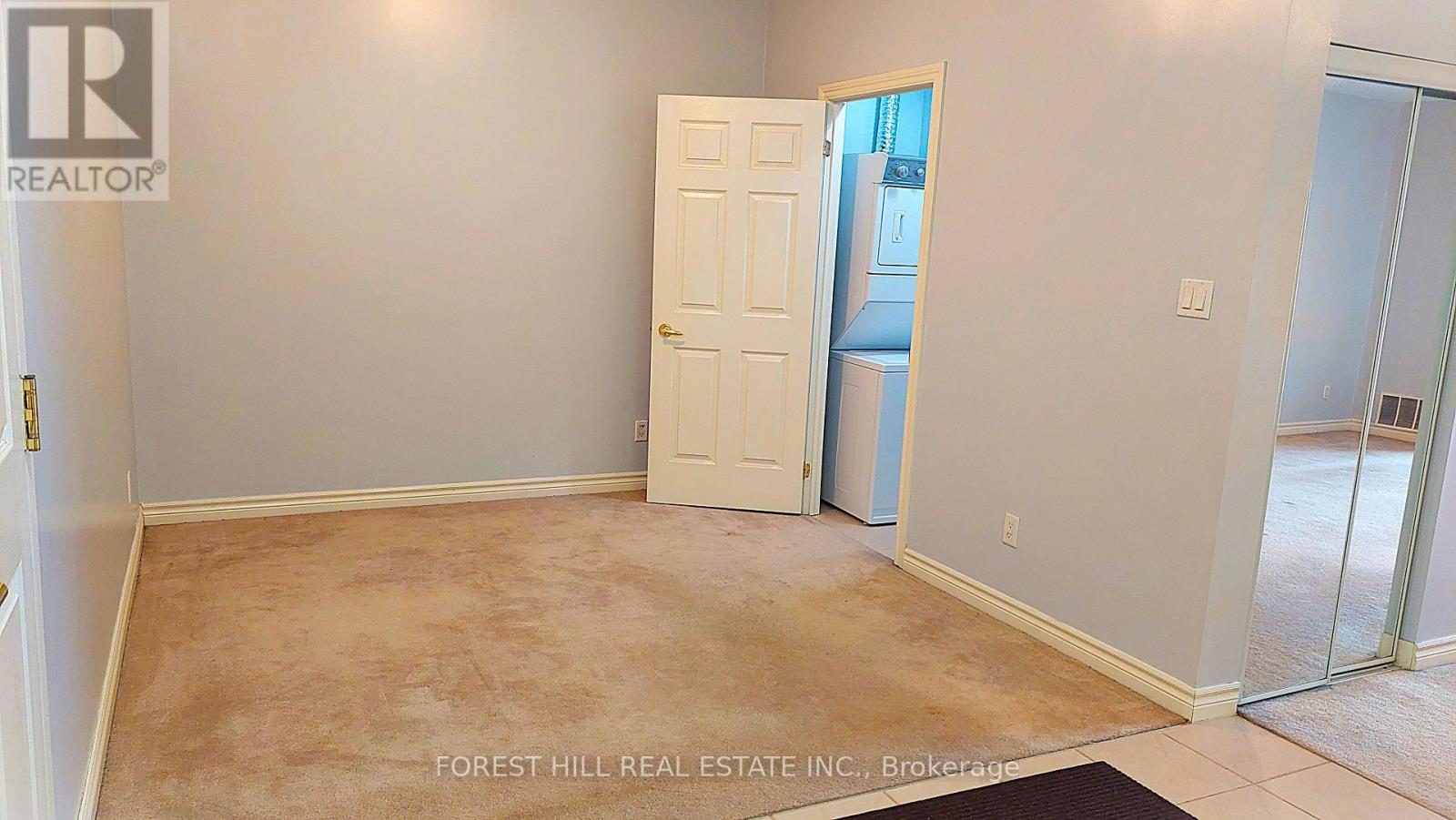 210 - 33 Wallace Street, Vaughan, Ontario  L4L 2P2 - Photo 16 - N12964322