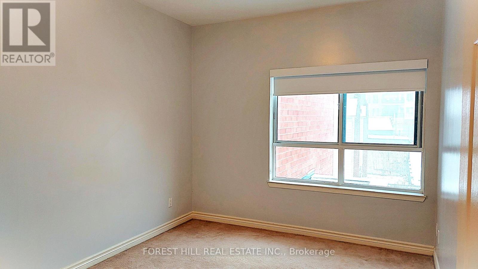 210 - 33 Wallace Street, Vaughan, Ontario  L4L 2P2 - Photo 18 - N12964322