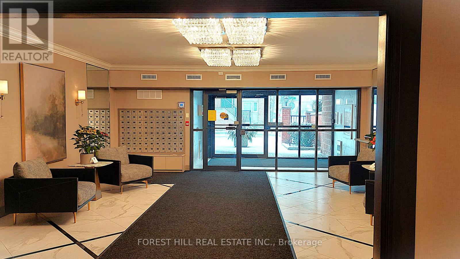 210 - 33 Wallace Street, Vaughan, Ontario  L4L 2P2 - Photo 4 - N12964322