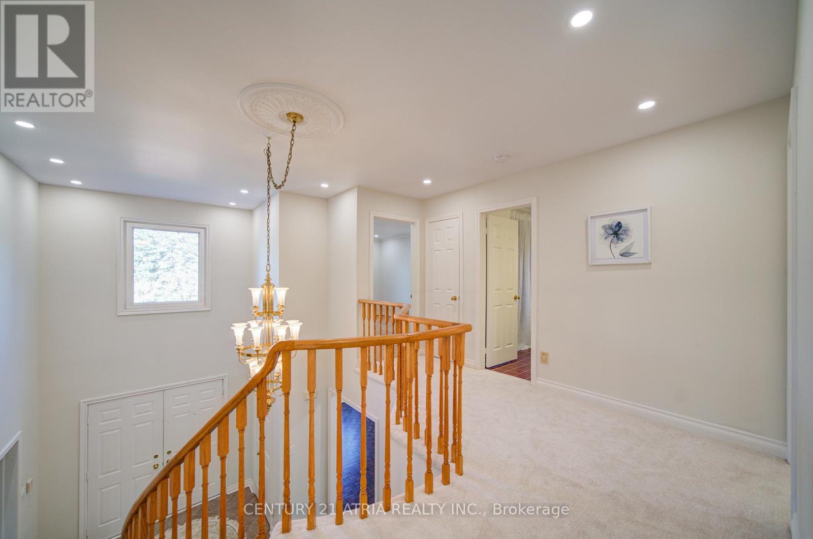 64 Craigleith Crescent, Richmond Hill, Ontario  L4E 2S4 - Photo 16 - N12964328