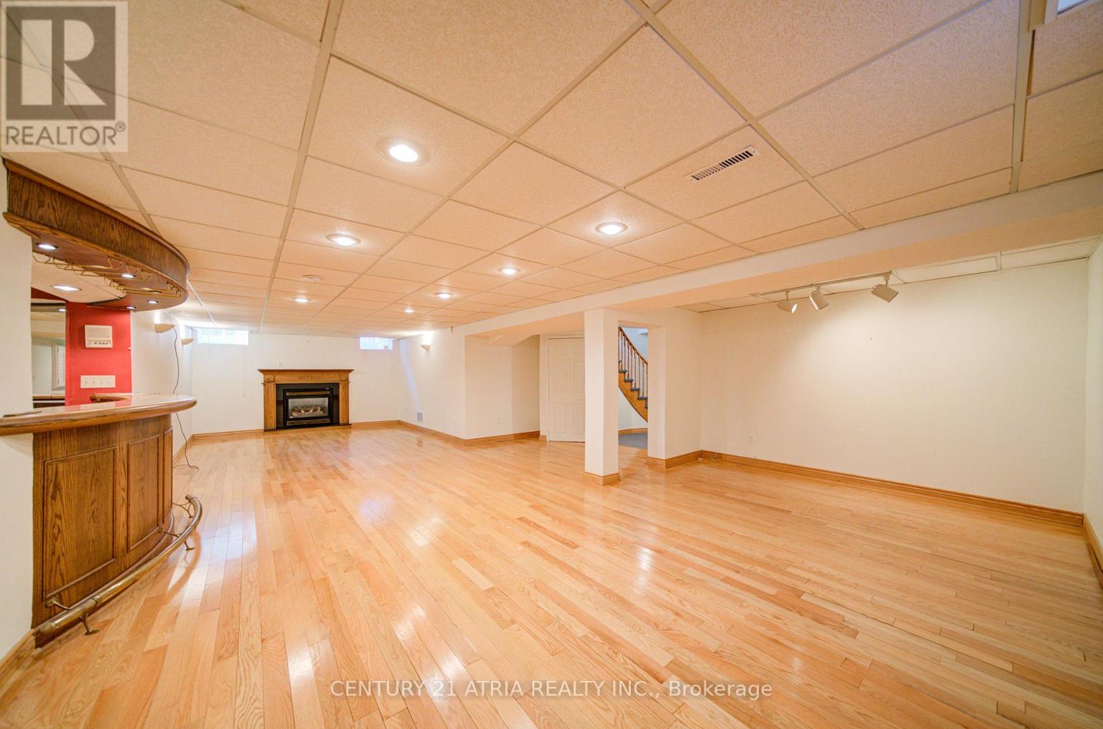 64 Craigleith Crescent, Richmond Hill, Ontario  L4E 2S4 - Photo 26 - N12964328