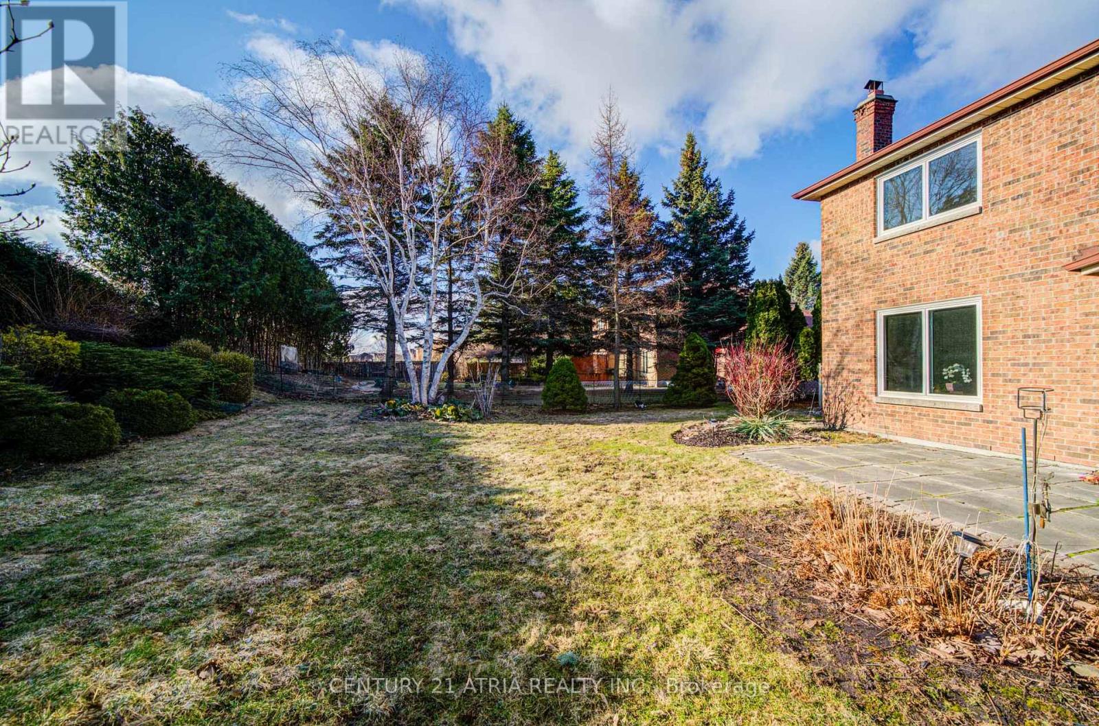 64 Craigleith Crescent, Richmond Hill, Ontario  L4E 2S4 - Photo 34 - N12964328