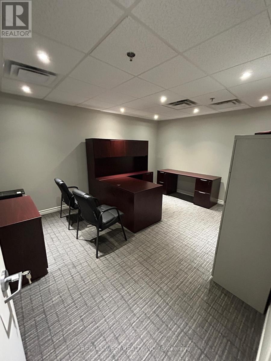 3 - 176 Rivermede Road, Vaughan, Ontario  L4K 3M7 - Photo 5 - N12964356