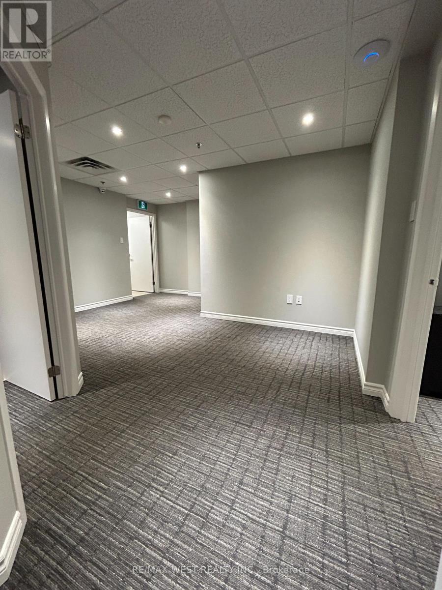 3 - 176 Rivermede Road, Vaughan, Ontario  L4K 3M7 - Photo 7 - N12964356