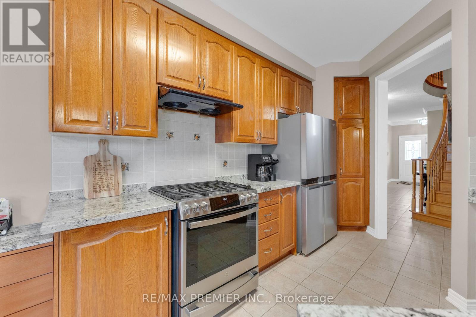 9 Oland Drive, Vaughan (Vellore Village), Ontario  L4H 2H3 - Photo 11 - N12964550