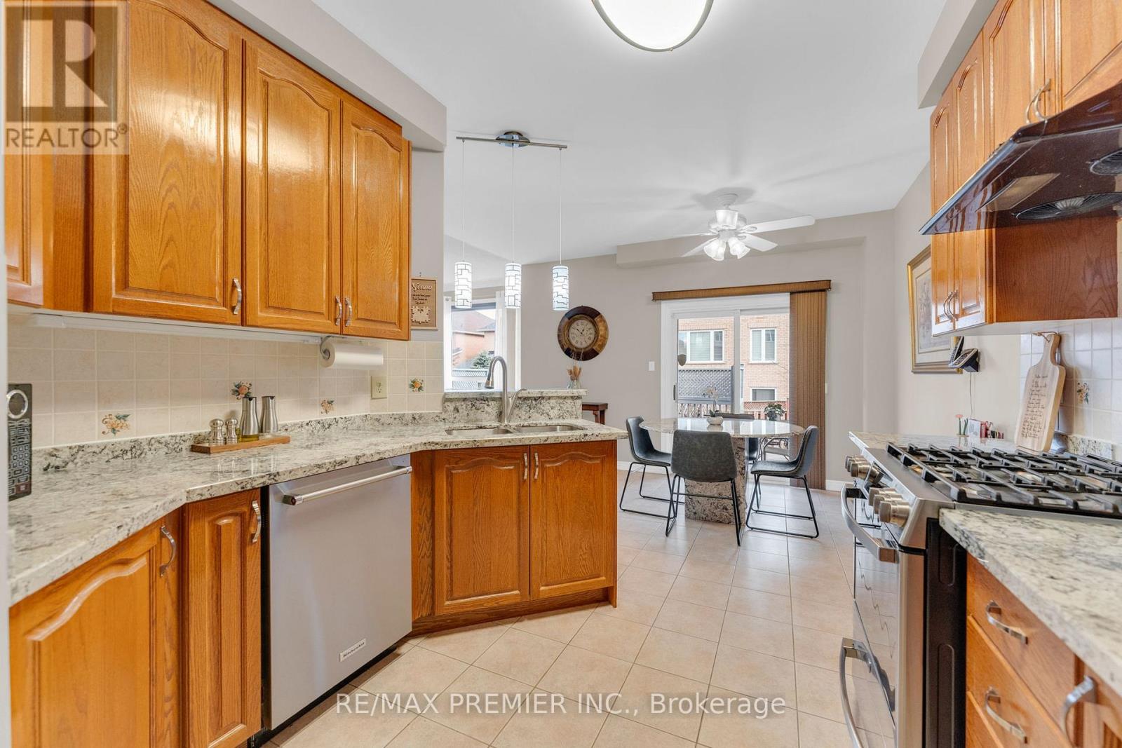 9 Oland Drive, Vaughan (Vellore Village), Ontario  L4H 2H3 - Photo 13 - N12964550