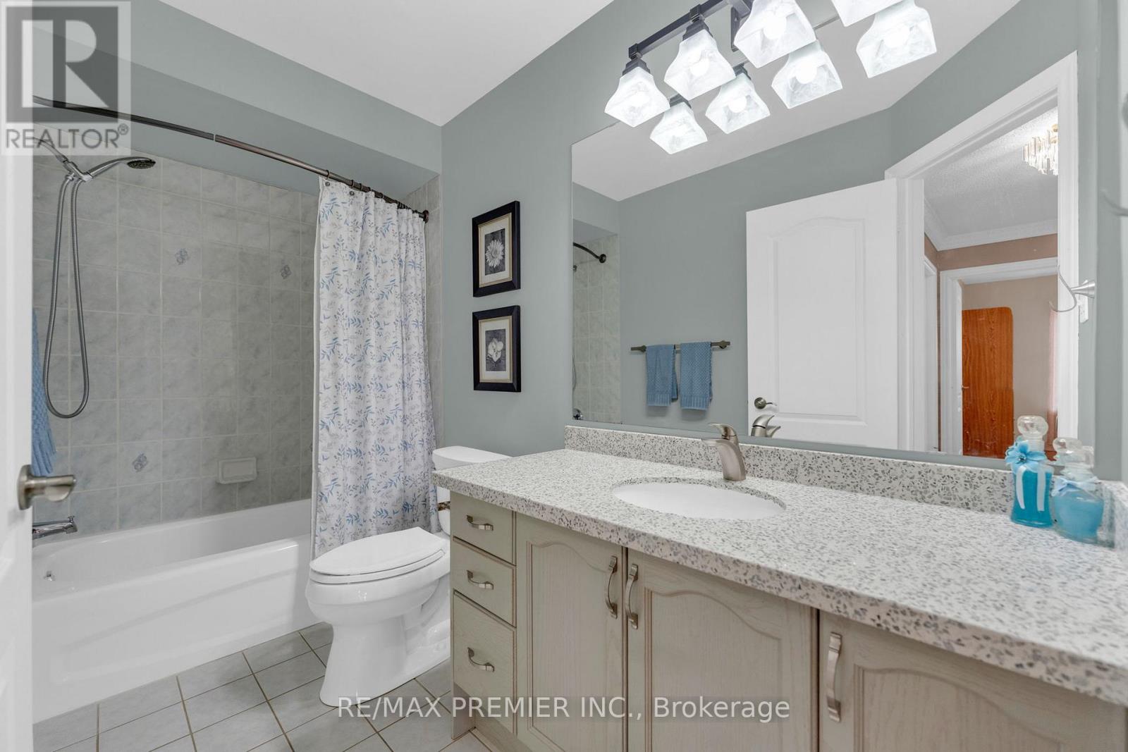 9 Oland Drive, Vaughan (Vellore Village), Ontario  L4H 2H3 - Photo 25 - N12964550