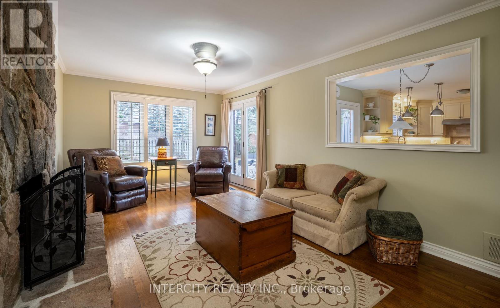 131 Torran Road, Vaughan, Ontario  L4L 3B4 - Photo 13 - N12964582