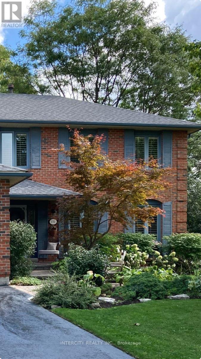 131 Torran Road, Vaughan, Ontario  L4L 3B4 - Photo 2 - N12964582