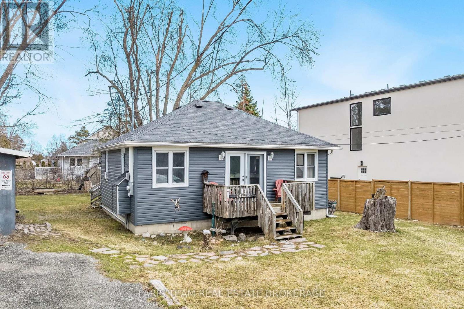 1417 Maple Way, Innisfil, Ontario  L0L 1C0 - Photo 2 - N12964634