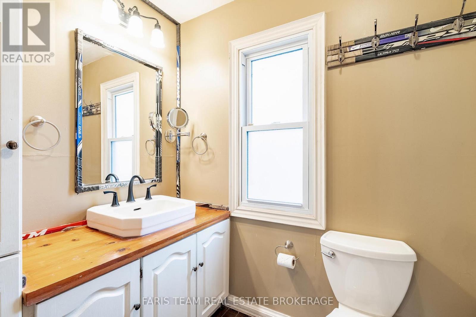 1417 Maple Way, Innisfil, Ontario  L0L 1C0 - Photo 21 - N12964634