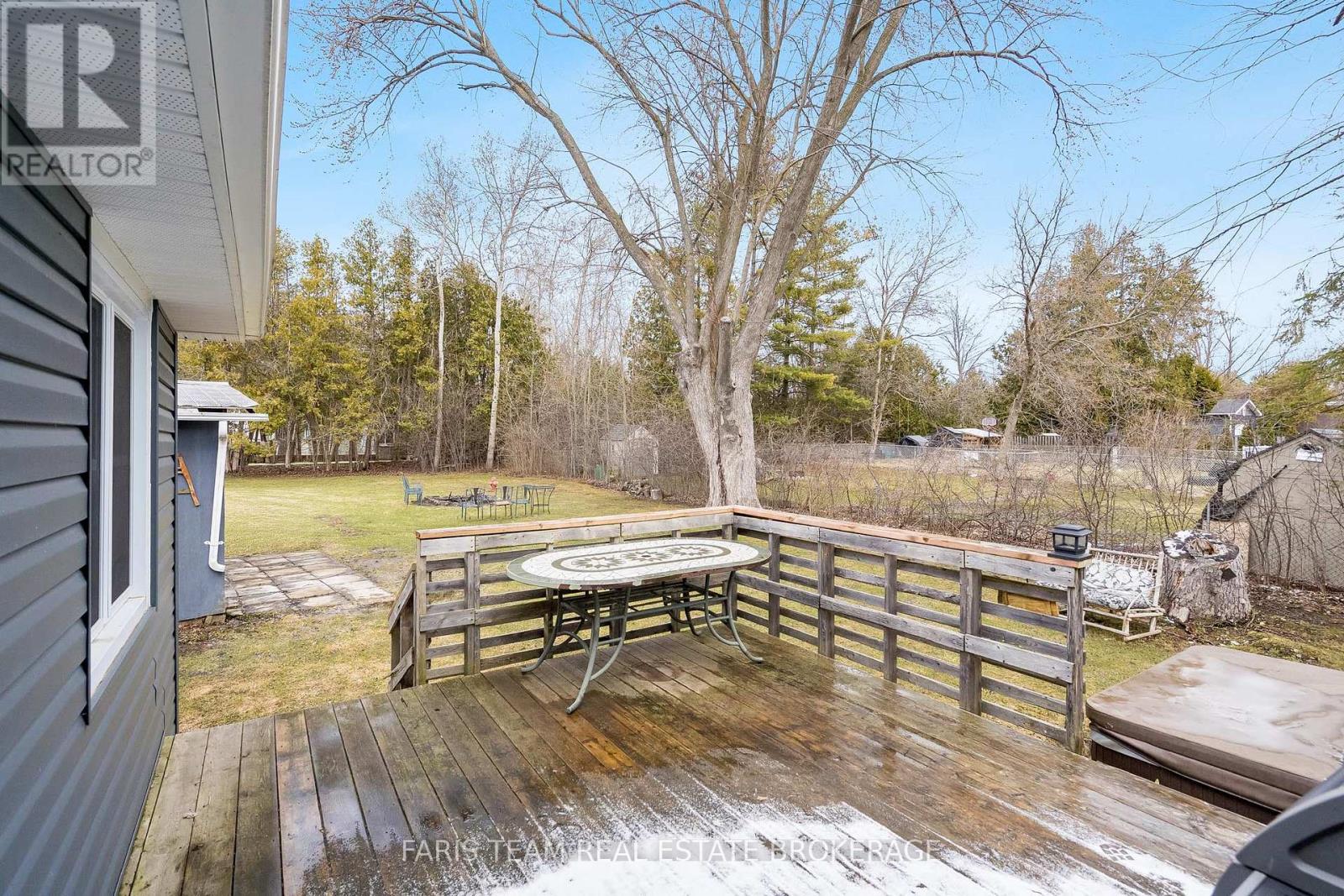 1417 Maple Way, Innisfil, Ontario  L0L 1C0 - Photo 26 - N12964634