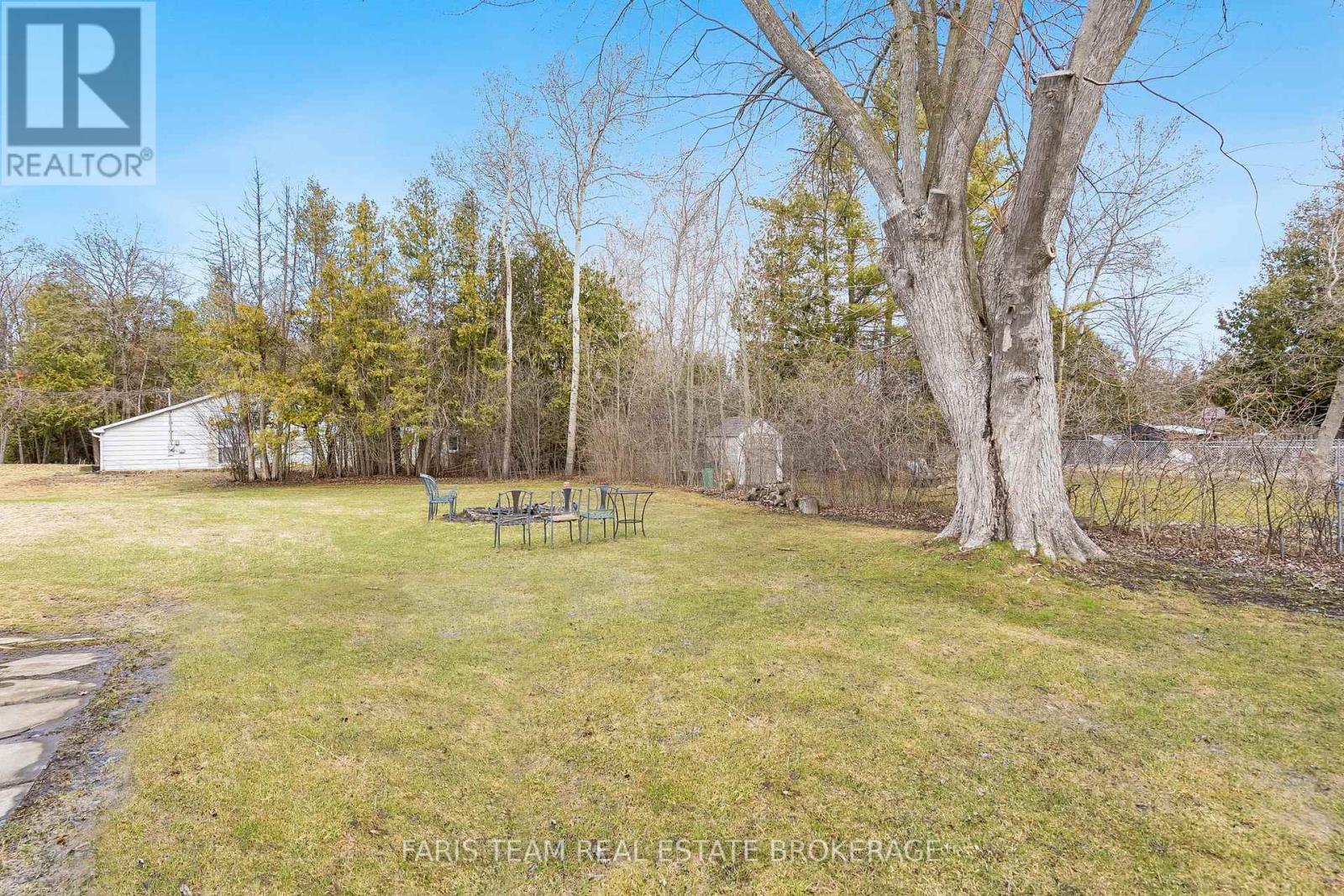 1417 Maple Way, Innisfil, Ontario  L0L 1C0 - Photo 29 - N12964634