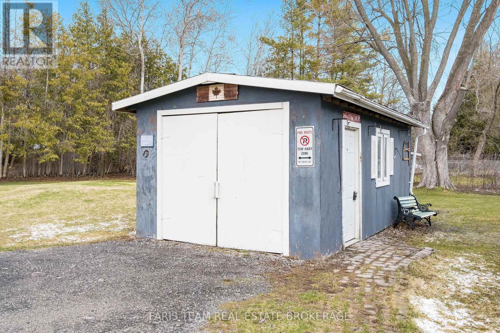 1417 Maple Way, Innisfil, Ontario  L0L 1C0 - Photo 32 - N12964634