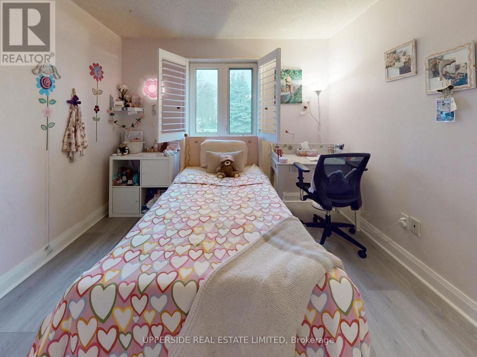 64 Colleen Street, Vaughan (Crestwood-Springfarm-Yorkhill), Ontario  L4J 5G6 - Photo 19 - N12964644