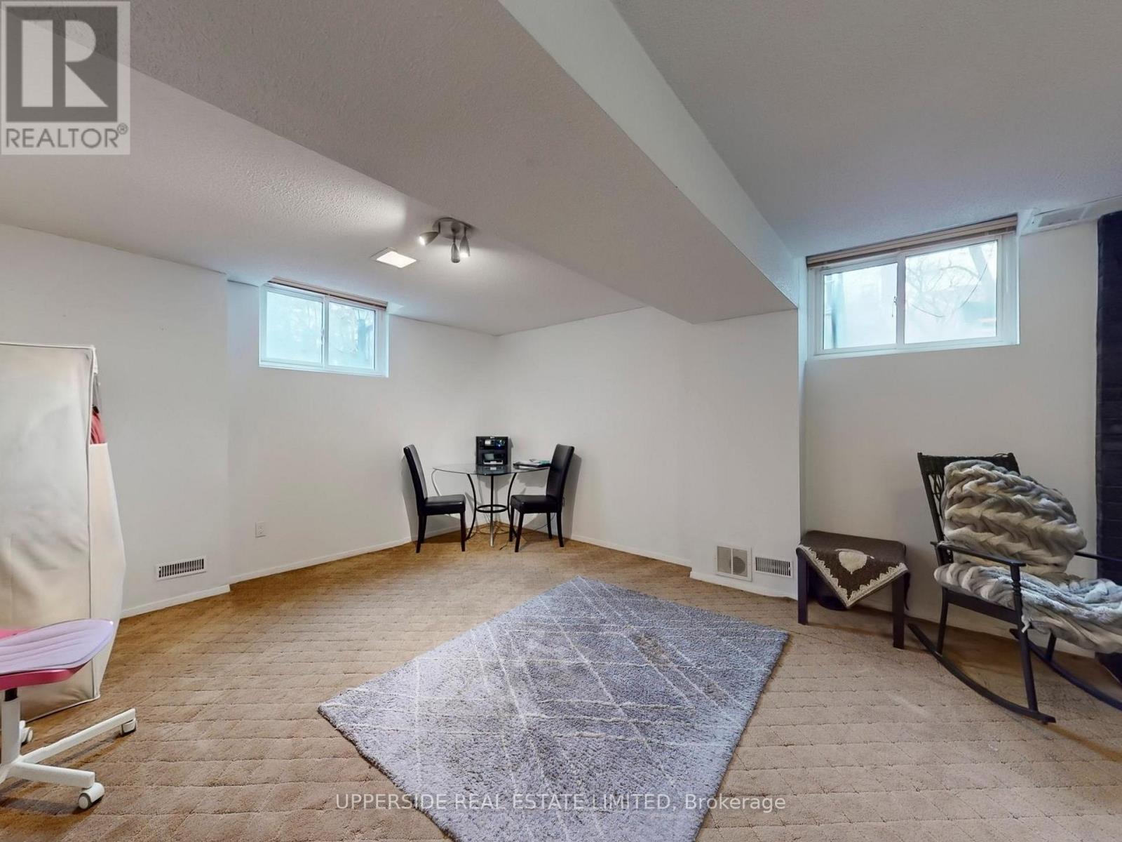 64 Colleen Street, Vaughan (Crestwood-Springfarm-Yorkhill), Ontario  L4J 5G6 - Photo 23 - N12964644