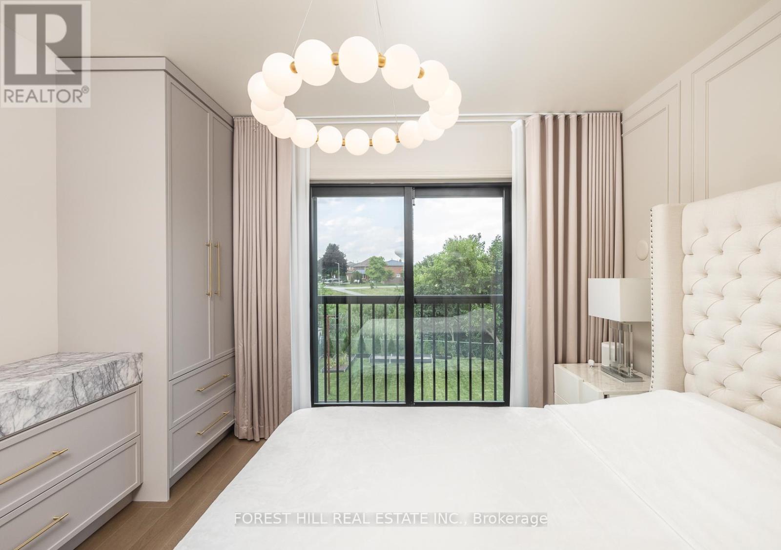 Upper - 596 Woodbridge Avenue, Vaughan, Ontario  L4L 2T7 - Photo 11 - N12964650