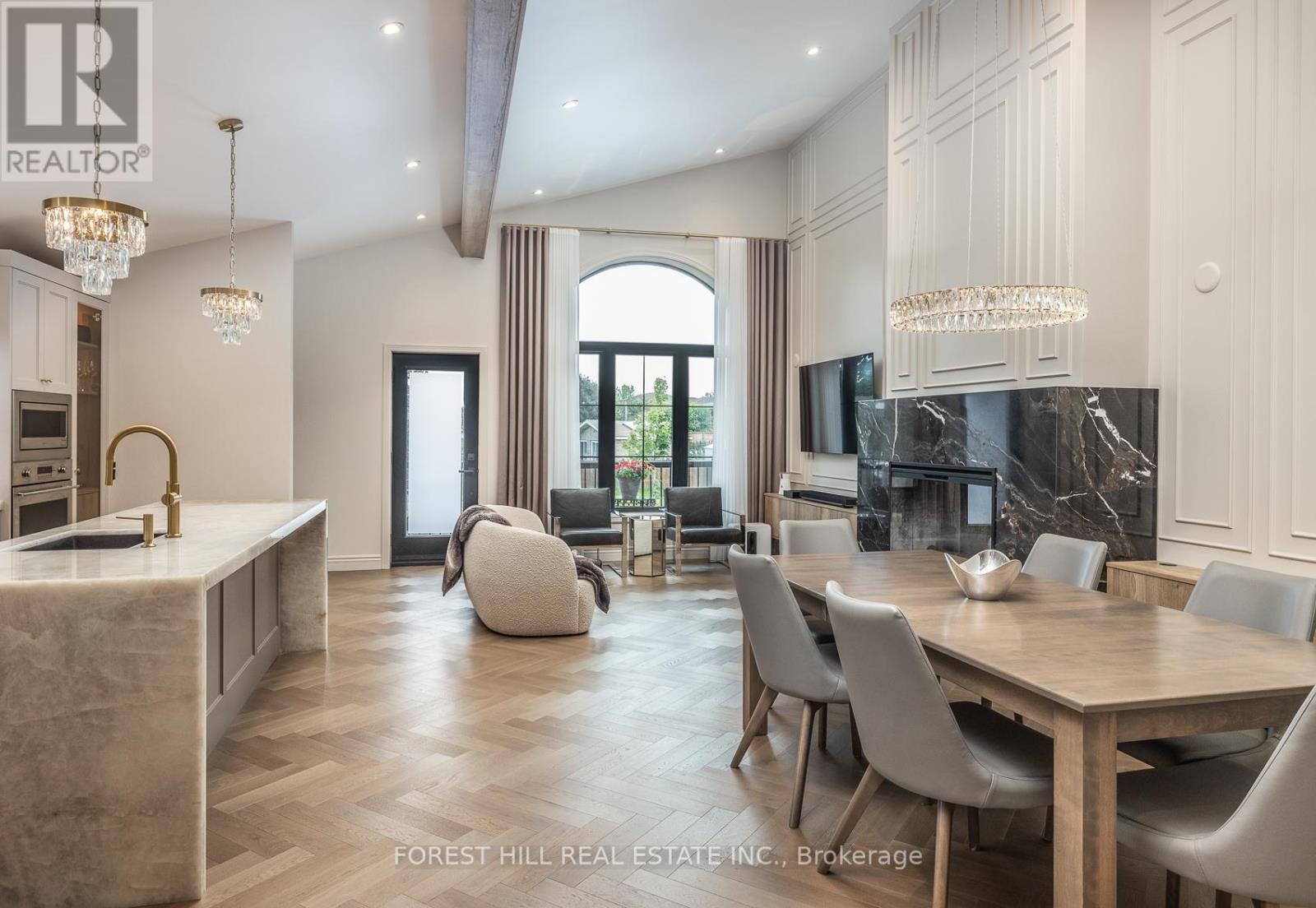 Upper - 596 Woodbridge Avenue, Vaughan, Ontario  L4L 2T7 - Photo 8 - N12964650