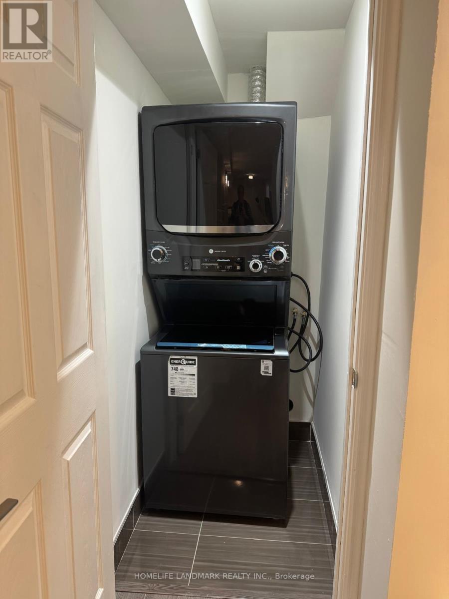 94 Houseman Crescent, Richmond Hill, Ontario  L4C 7S6 - Photo 14 - N12964690