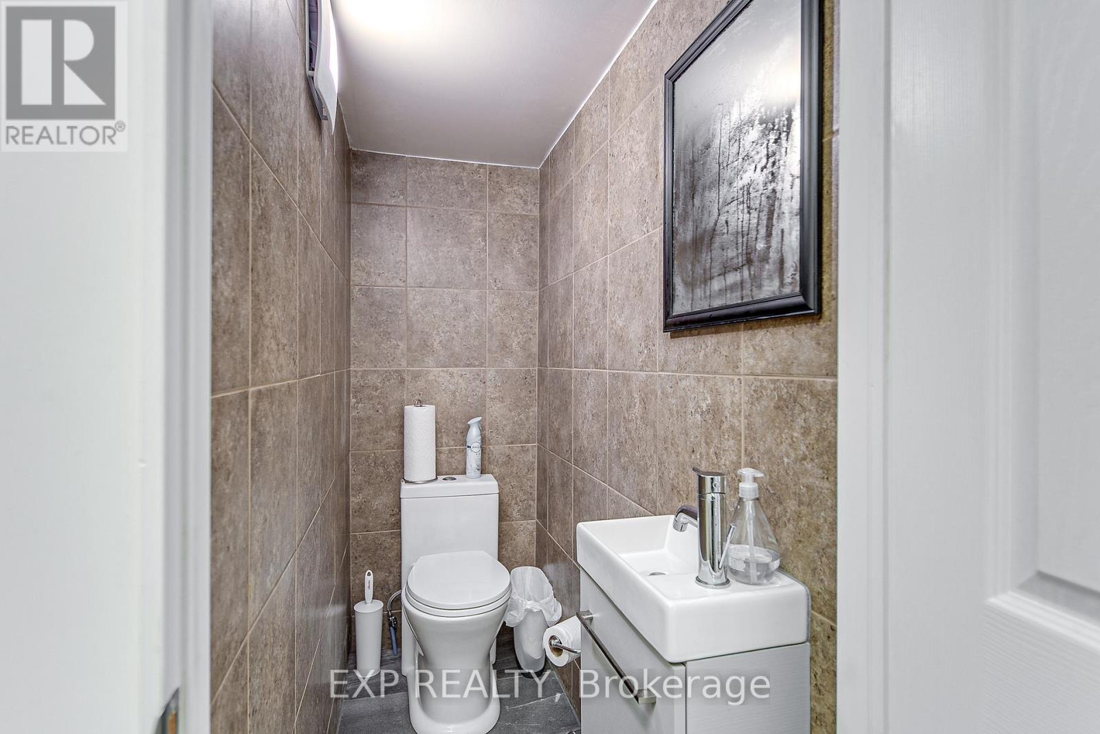 2 Francis Street E, Clearview (Creemore), Ontario  L0M 1G0 - Photo 26 - S12964434