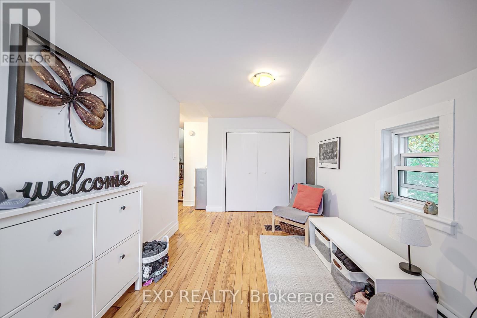 2 Francis Street E, Clearview (Creemore), Ontario  L0M 1G0 - Photo 28 - S12964434