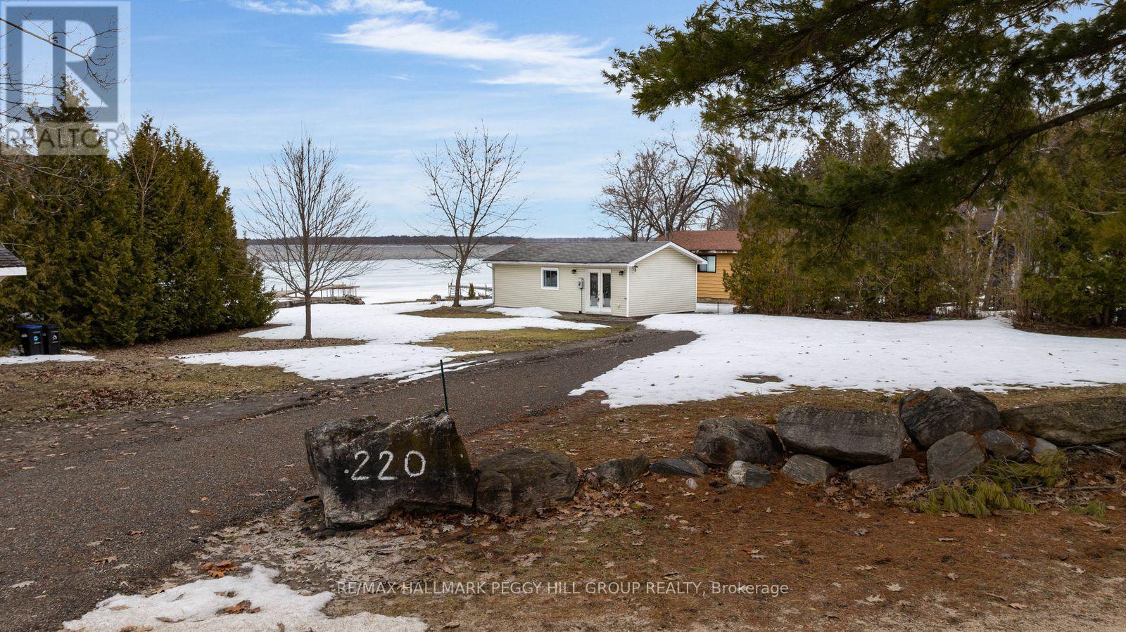 220 ROBINS POINT ROAD, Tay, Ontario