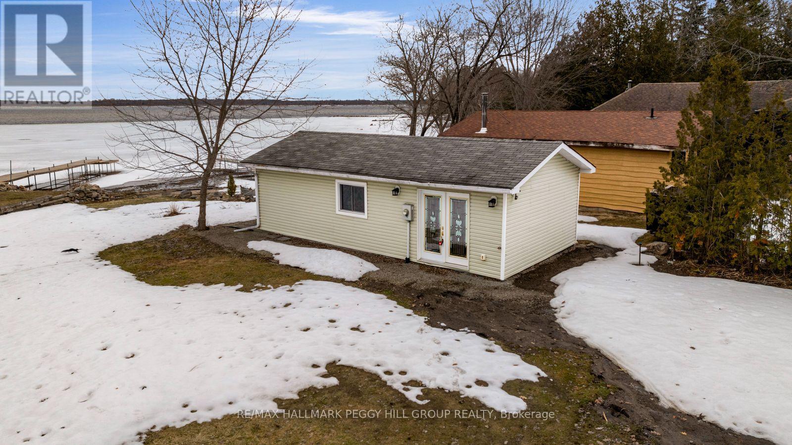 220 Robins Point Road, Tay, Ontario  L0K 2A0 - Photo 13 - S12964506