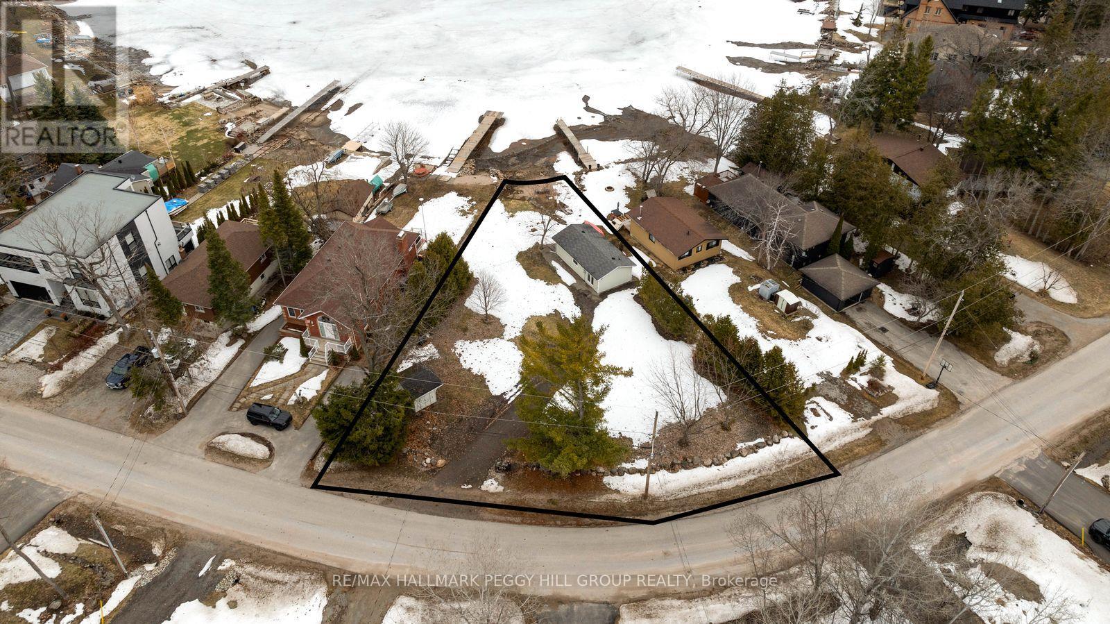 220 Robins Point Road, Tay, Ontario  L0K 2A0 - Photo 3 - S12964506