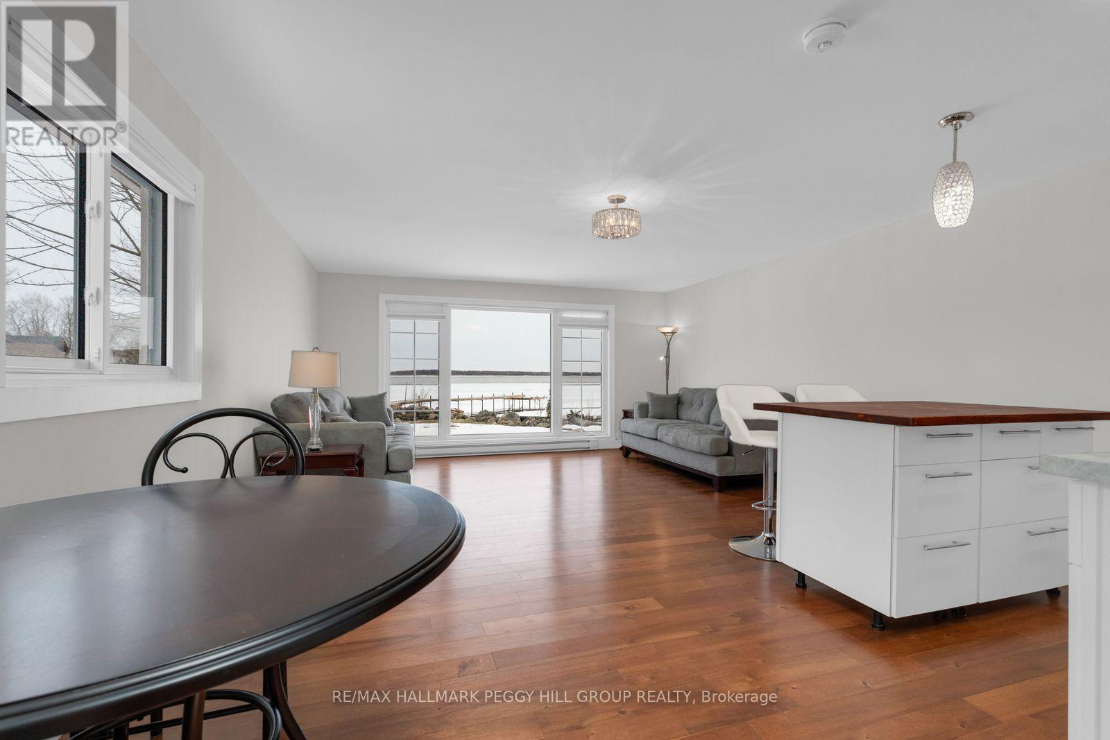 220 Robins Point Road, Tay, Ontario  L0K 2A0 - Photo 7 - S12964506