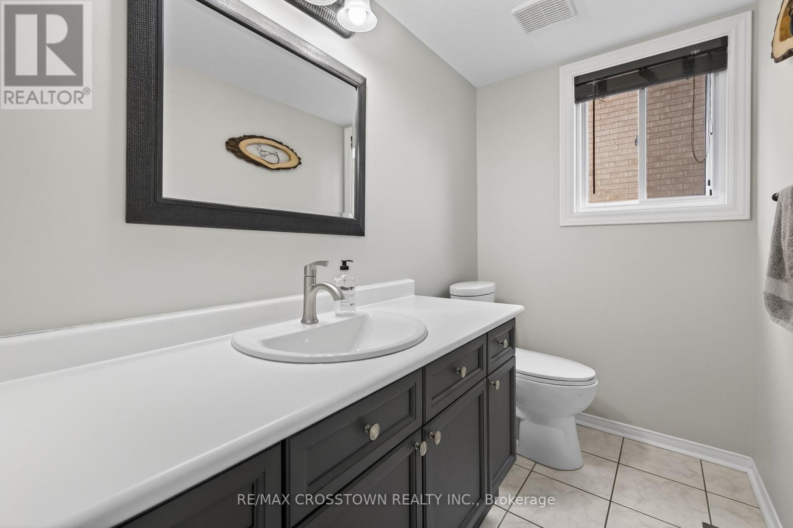 99 Bishop Drive, Barrie, Ontario  L4N 7P4 - Photo 13 - S12964544