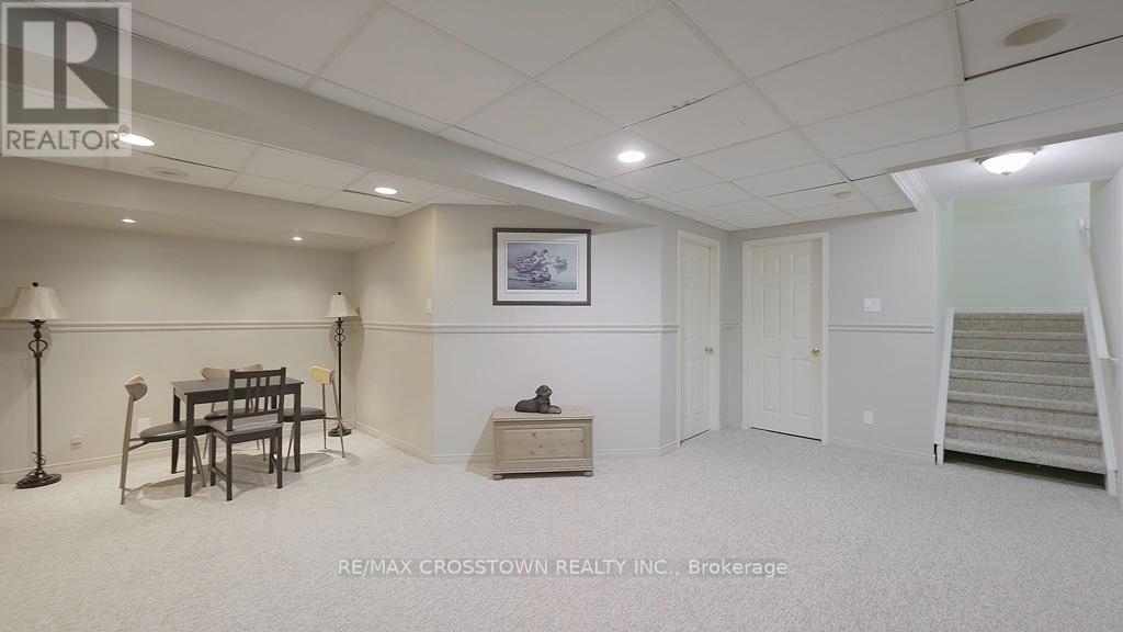 99 Bishop Drive, Barrie, Ontario  L4N 7P4 - Photo 25 - S12964544