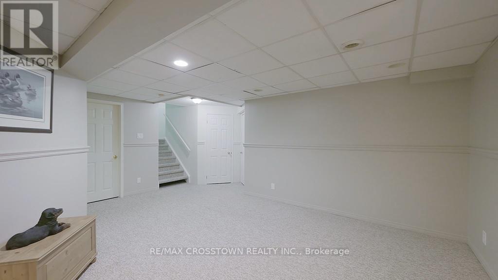 99 Bishop Drive, Barrie, Ontario  L4N 7P4 - Photo 27 - S12964544