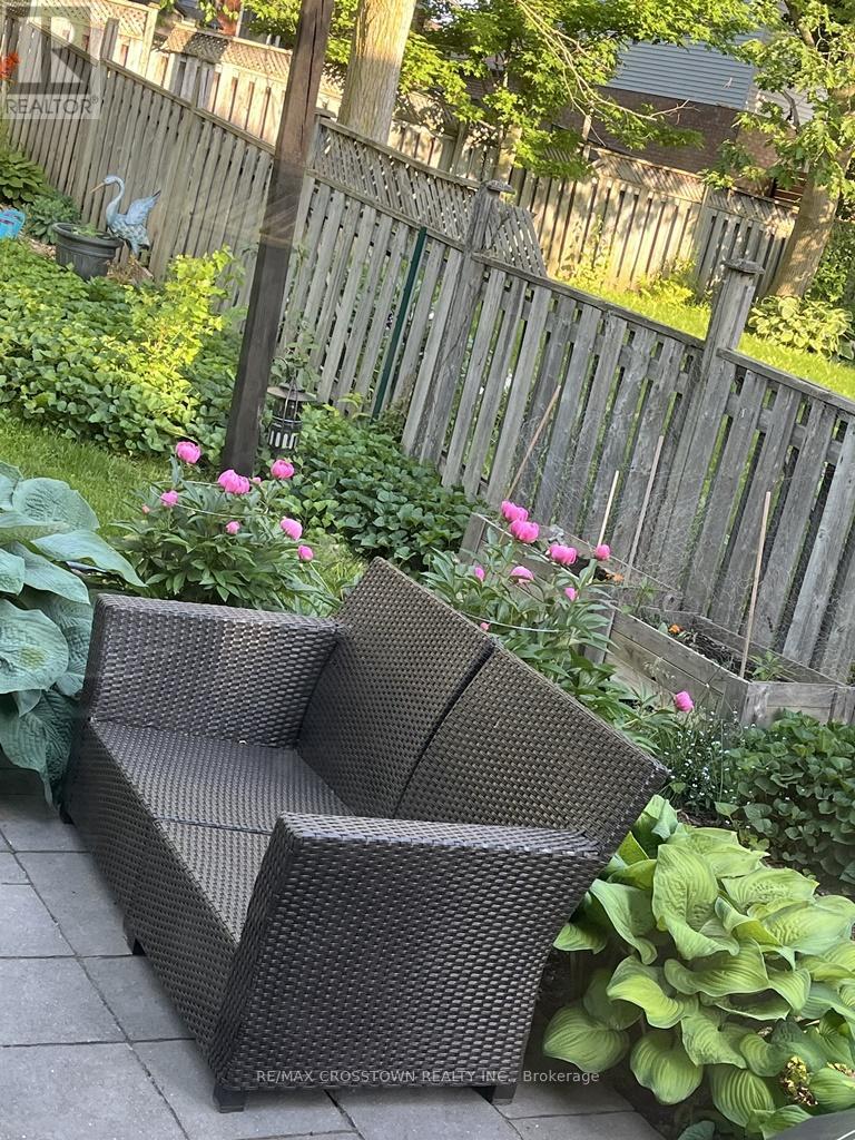 99 Bishop Drive, Barrie, Ontario  L4N 7P4 - Photo 37 - S12964544