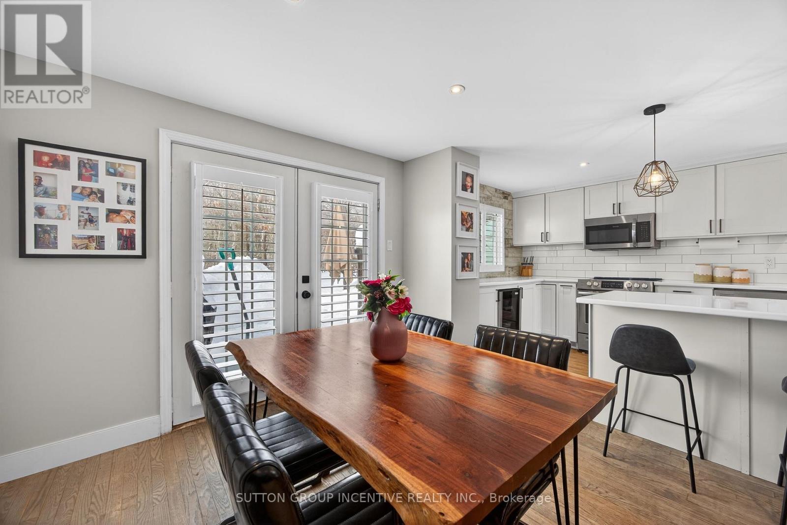 56 Shakespeare Crescent, Barrie (Letitia Heights), Ontario  L4N 6C1 - Photo 10 - S12964596