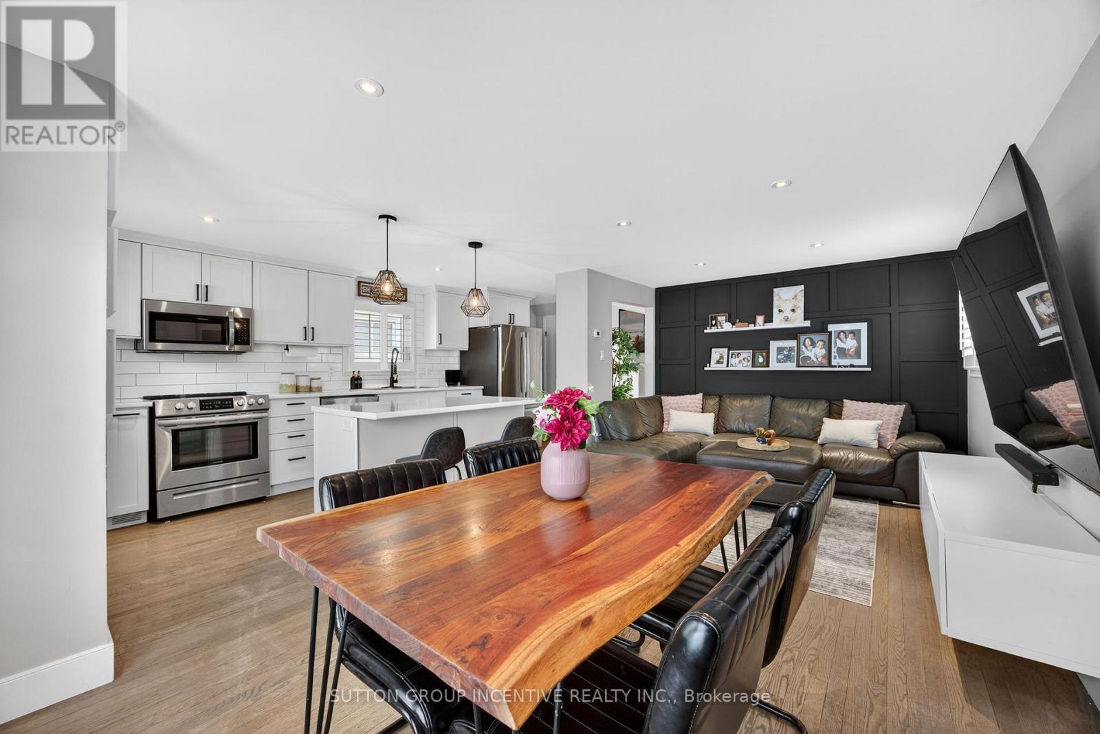 56 Shakespeare Crescent, Barrie (Letitia Heights), Ontario  L4N 6C1 - Photo 13 - S12964596