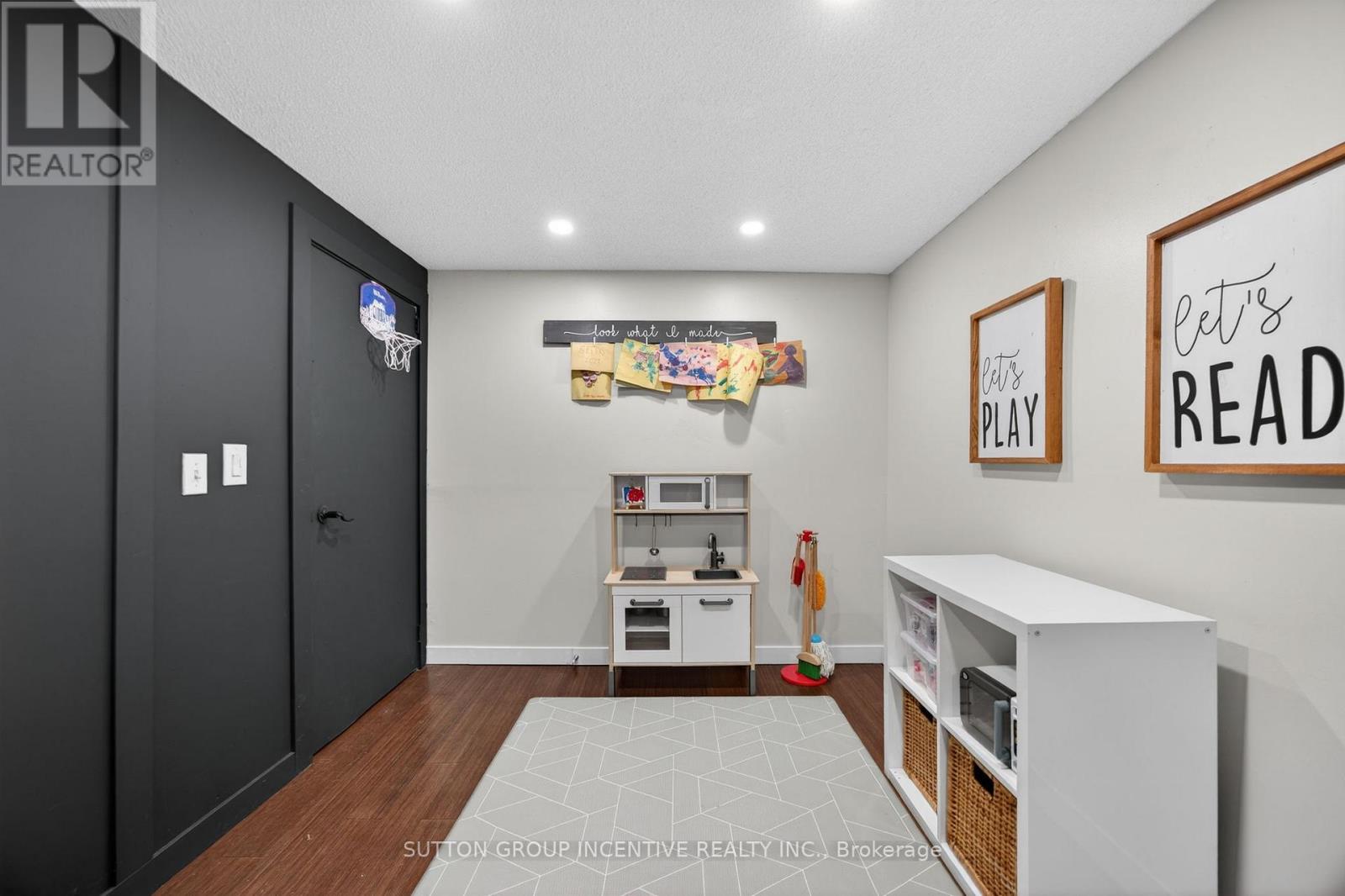 56 Shakespeare Crescent, Barrie (Letitia Heights), Ontario  L4N 6C1 - Photo 26 - S12964596