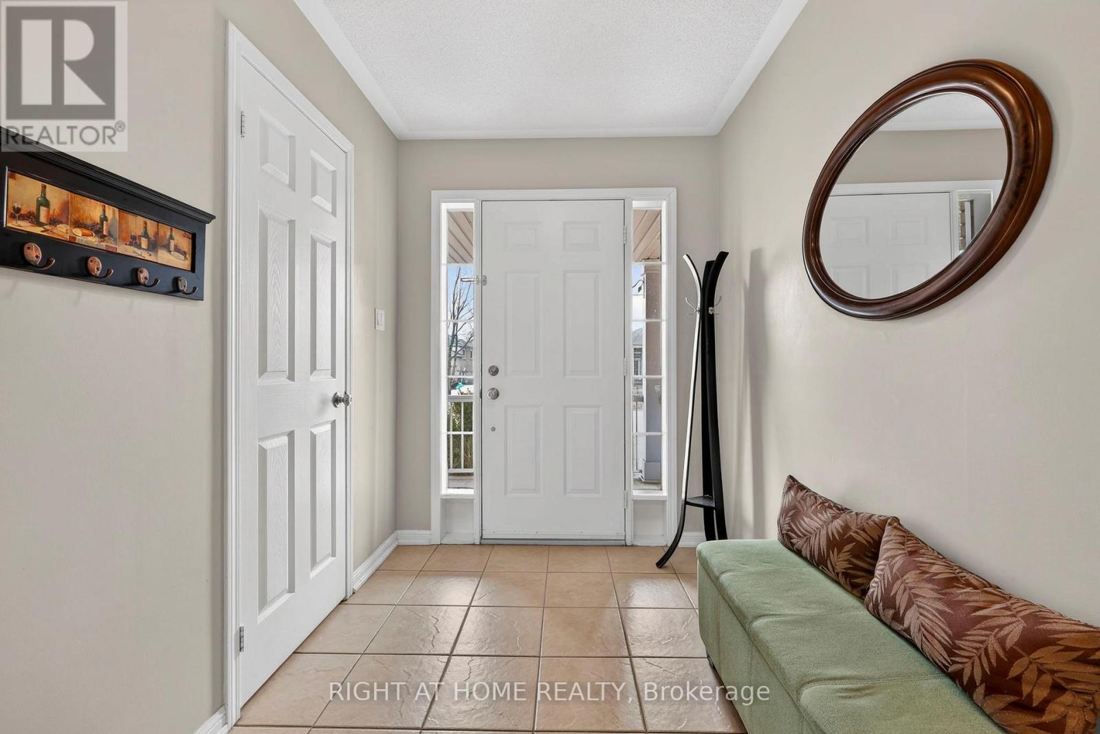 65 Bird Street, Barrie (Edgehill Drive), Ontario  L4N 0X2 - Photo 8 - S12964622