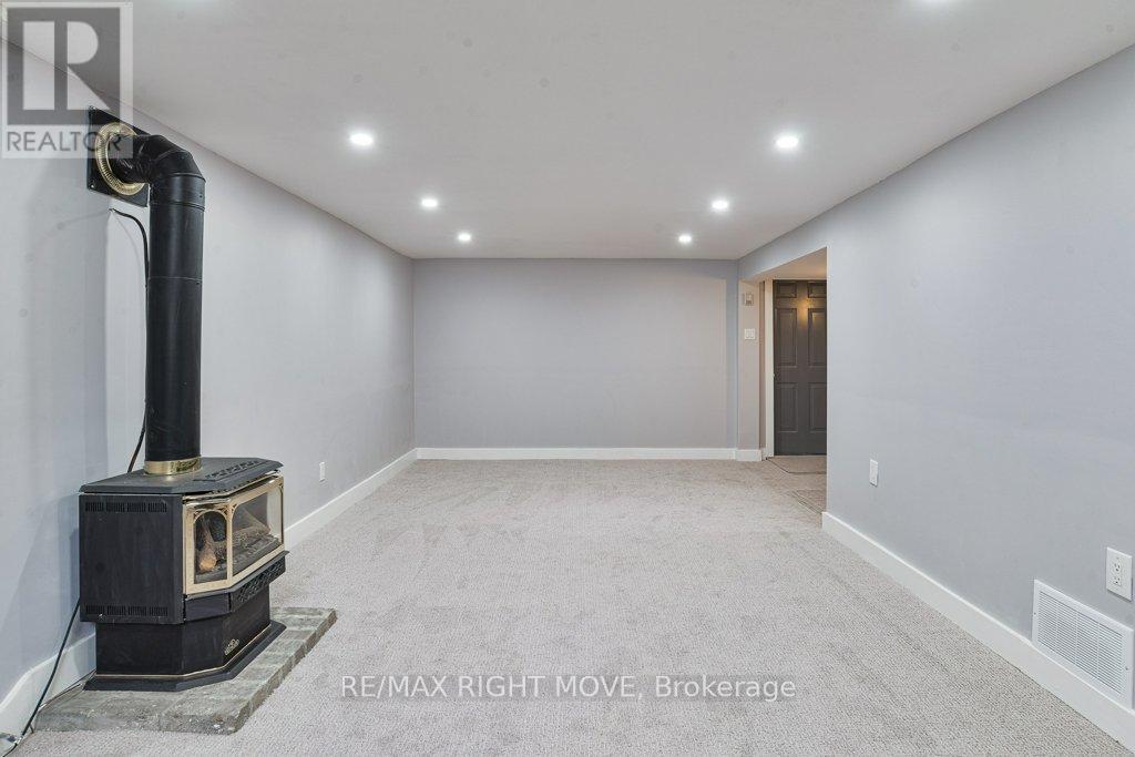 636 Mississaga Street W, Orillia, Ontario  L3V 3C6 - Photo 22 - S12964718