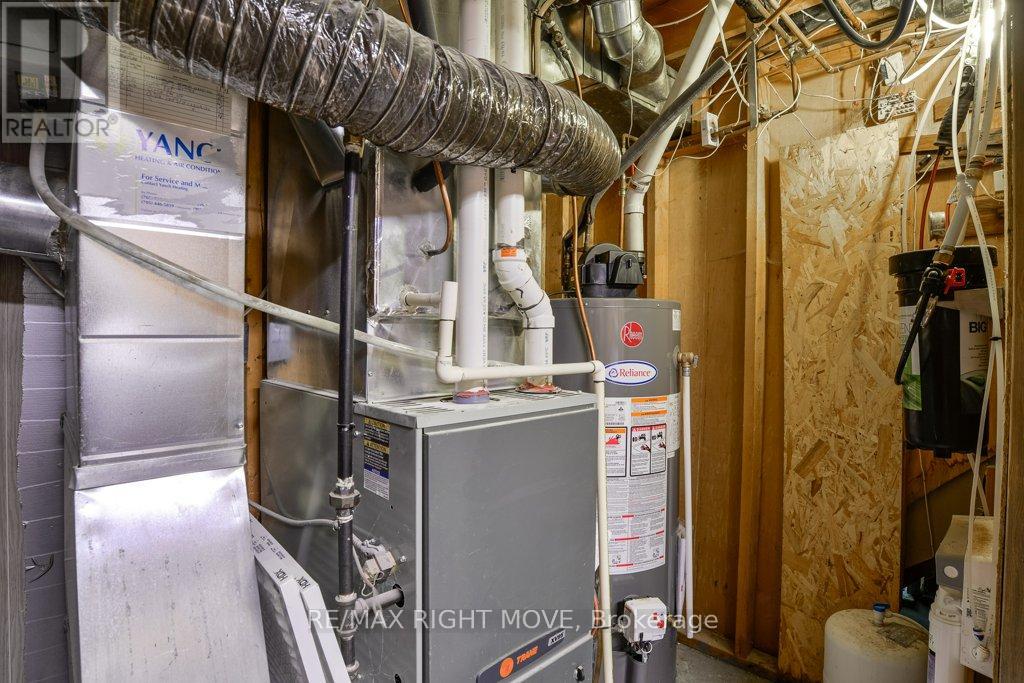 636 Mississaga Street W, Orillia, Ontario  L3V 3C6 - Photo 26 - S12964718