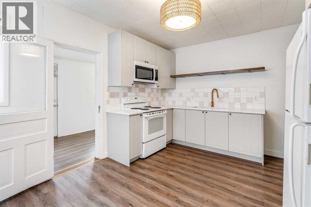 13250 19 Avenue, Blairmore, Alberta  T0K 0E0 - Photo 12 - A2283871