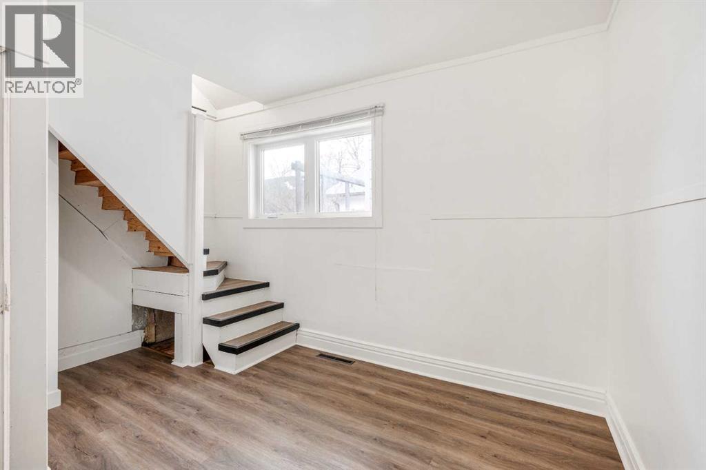 13250 19 Avenue, Blairmore, Alberta  T0K 0E0 - Photo 15 - A2283871