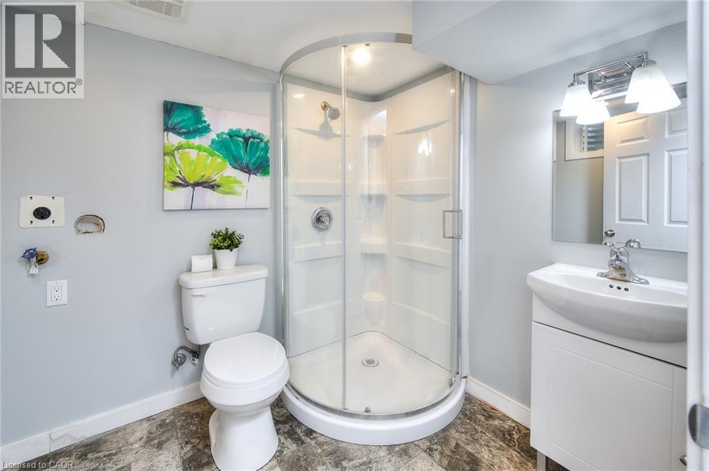 196 Walker Street, Cambridge, Ontario  N3C 2C2 - Photo 23 - 40817697