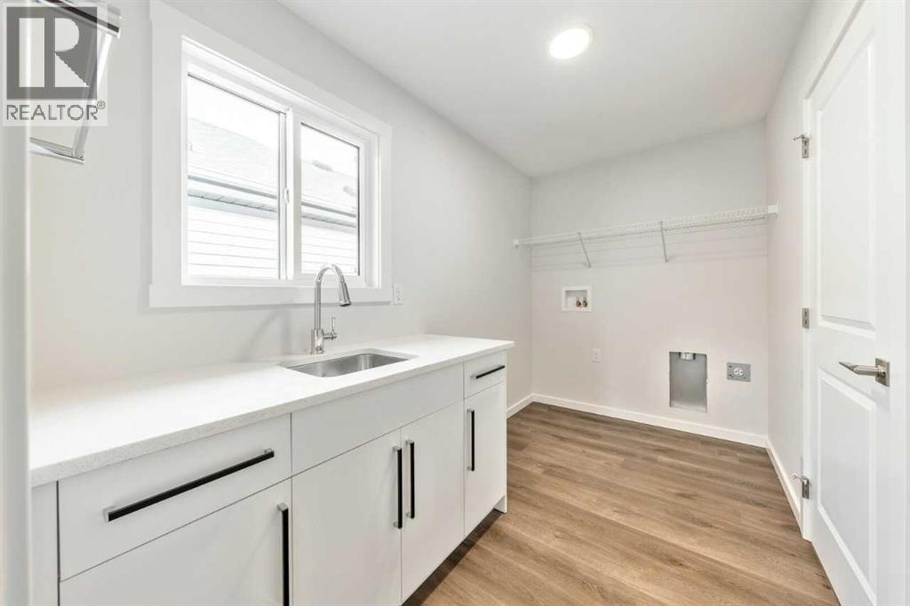 24 Heritage Link, Cochrane, Alberta  T4C 2J8 - Photo 16 - A2287354